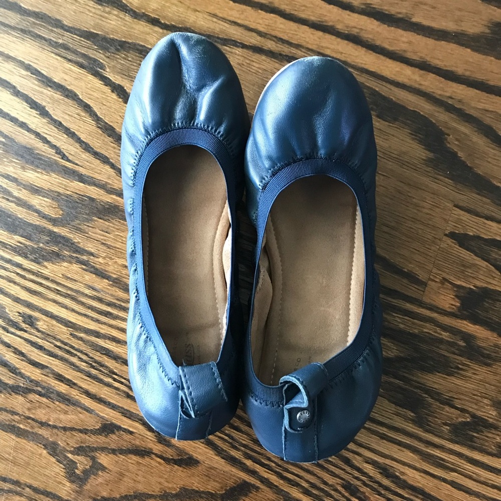 G.H. Bass Navy Blue Ballet Flats